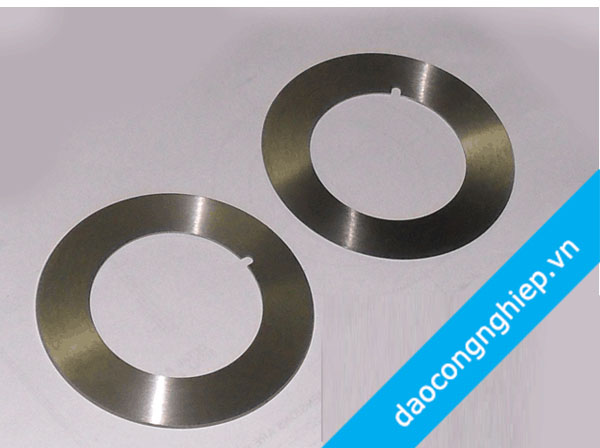 Dao chia cuộn keo dính